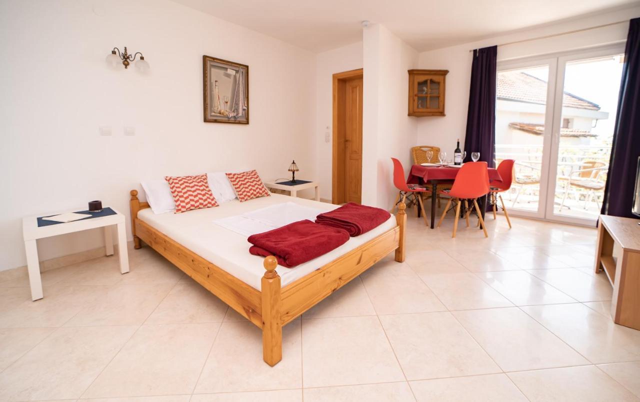 Villa Katharina Utjeha Rum bild